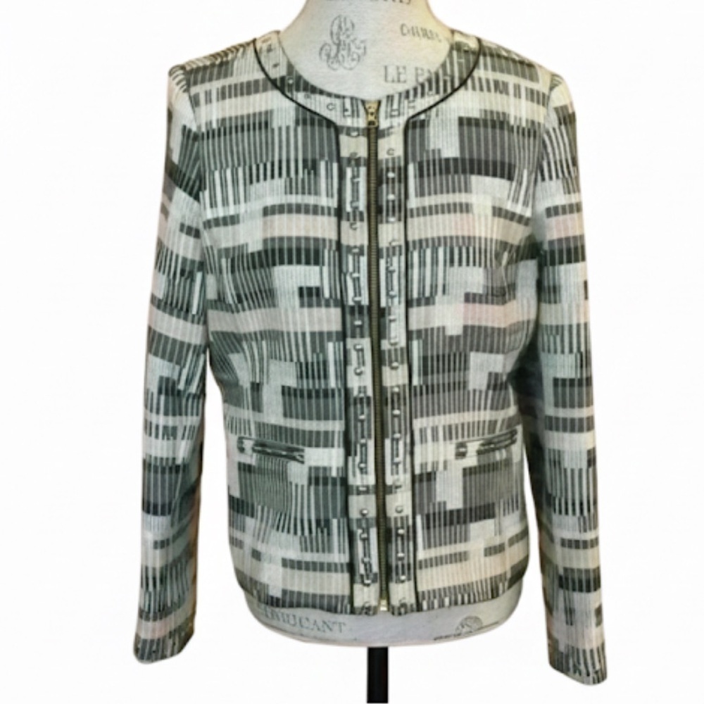 Badgley Mischka Unique Evening Formal Jacket
Women's Size Medium EUC